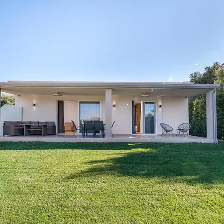 Garden House דירה פפקוהורי